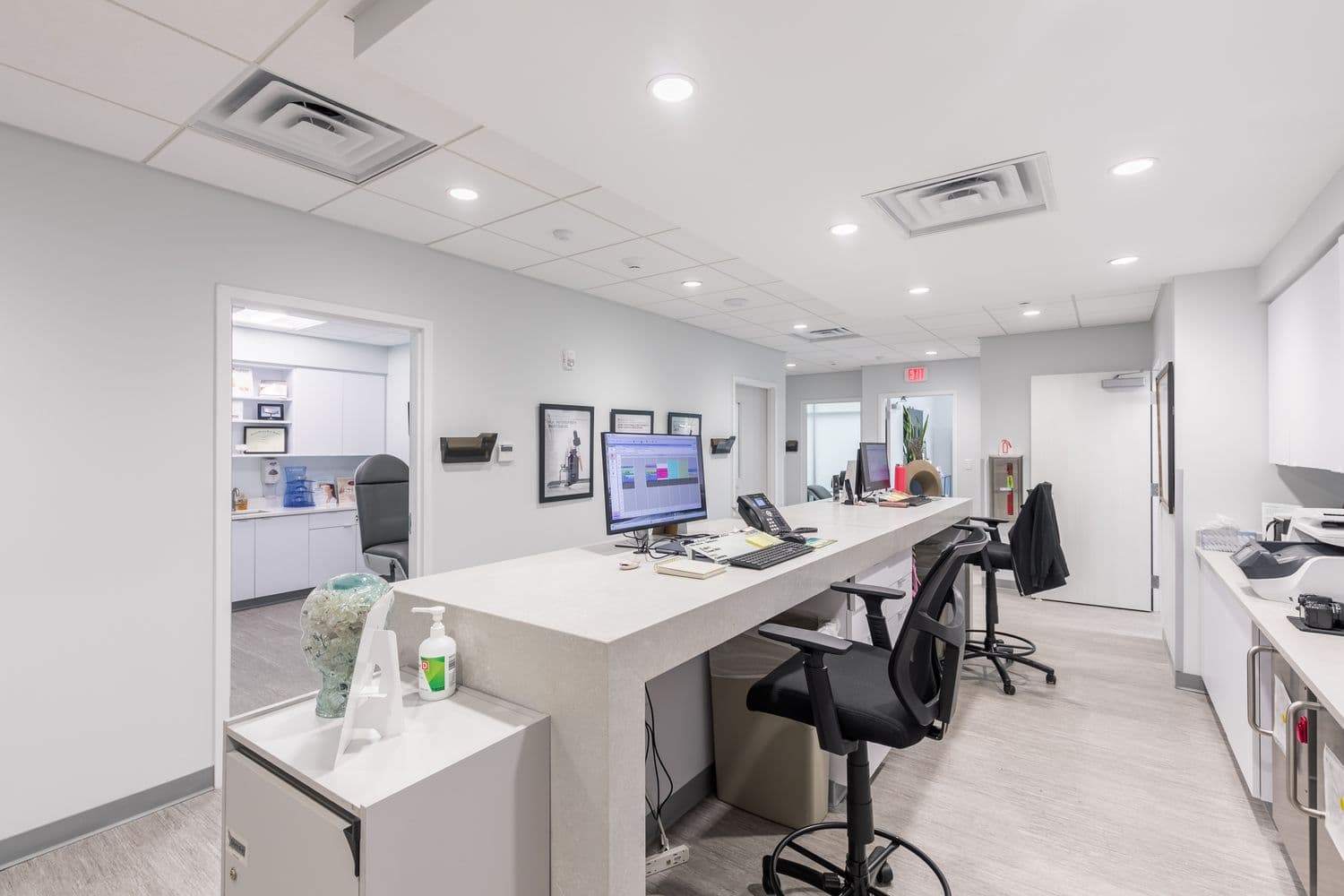 The planning and consultation area at Dr. Sonny O's practice